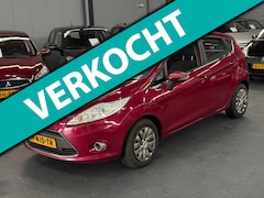 Ford Fiesta - 1.6 Ghia Trekhaak Cruise Control Parkeer Sensor Climate APK NAP