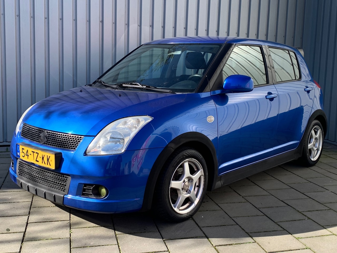 Suzuki Swift - 1.3 Shogun|5 Deurs|Airco|Carplay| - AutoWereld.nl