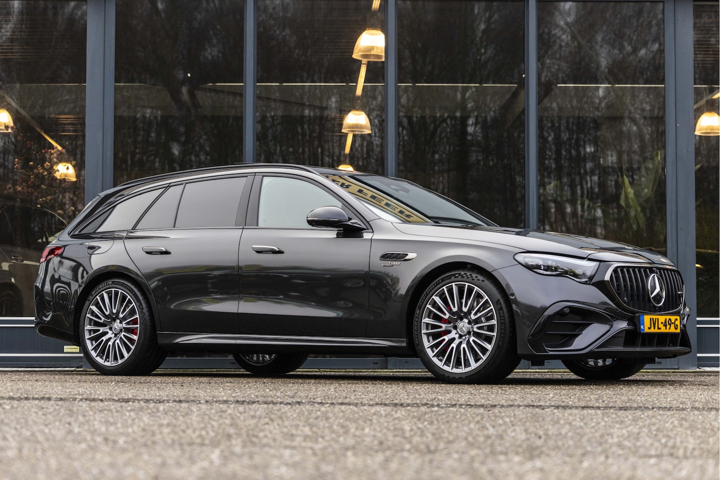 Mercedes-Benz E-klasse Estate - AMG 53 4MATIC+ Night Edition AMG 53 4MATIC+ Night Edition - AutoWereld.nl