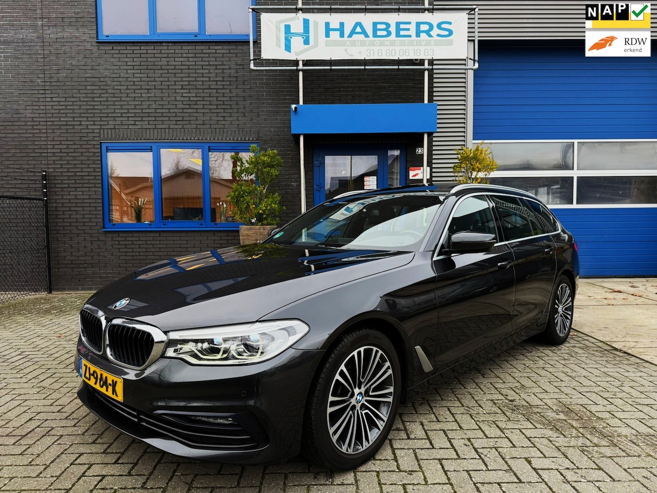 BMW 5-serie Touring - 520i High Executive Edition 184PK|Virtual|PANO|Sportstoel|PDC|Prof Navi|Leder|Camera|Full - AutoWereld.nl