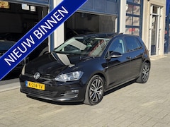 Volkswagen Golf - 1.4 TSI CUP Edition PANO/CLIMA/ST.VERW