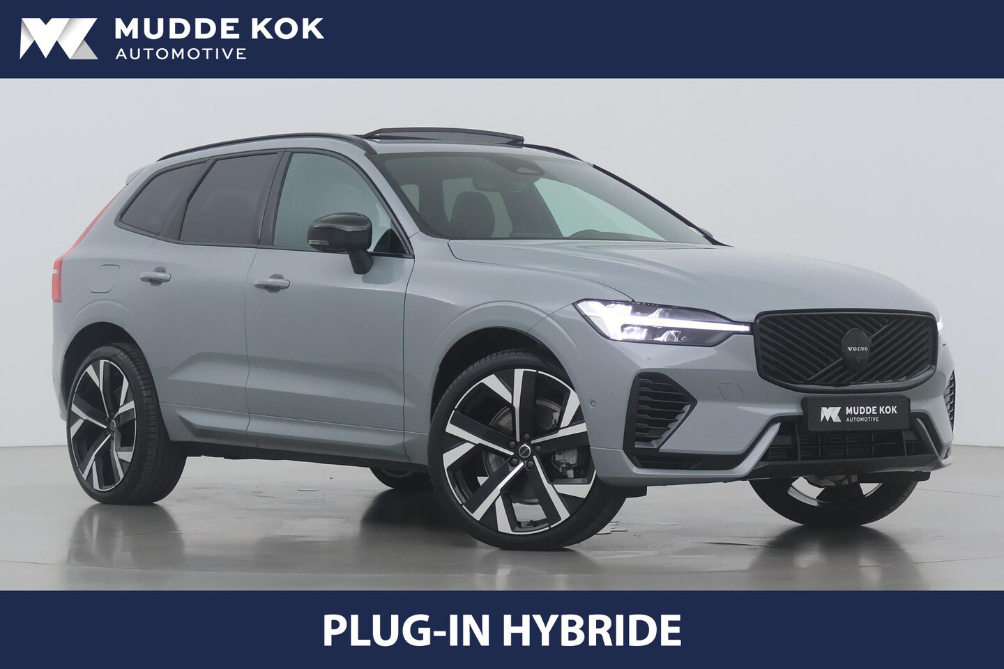 Volvo XC60 - T8 Plug-in hybrid Plus Black Edition | Panoramadak | 360° Camera | ACC | Stoel+Stuurverwar - AutoWereld.nl