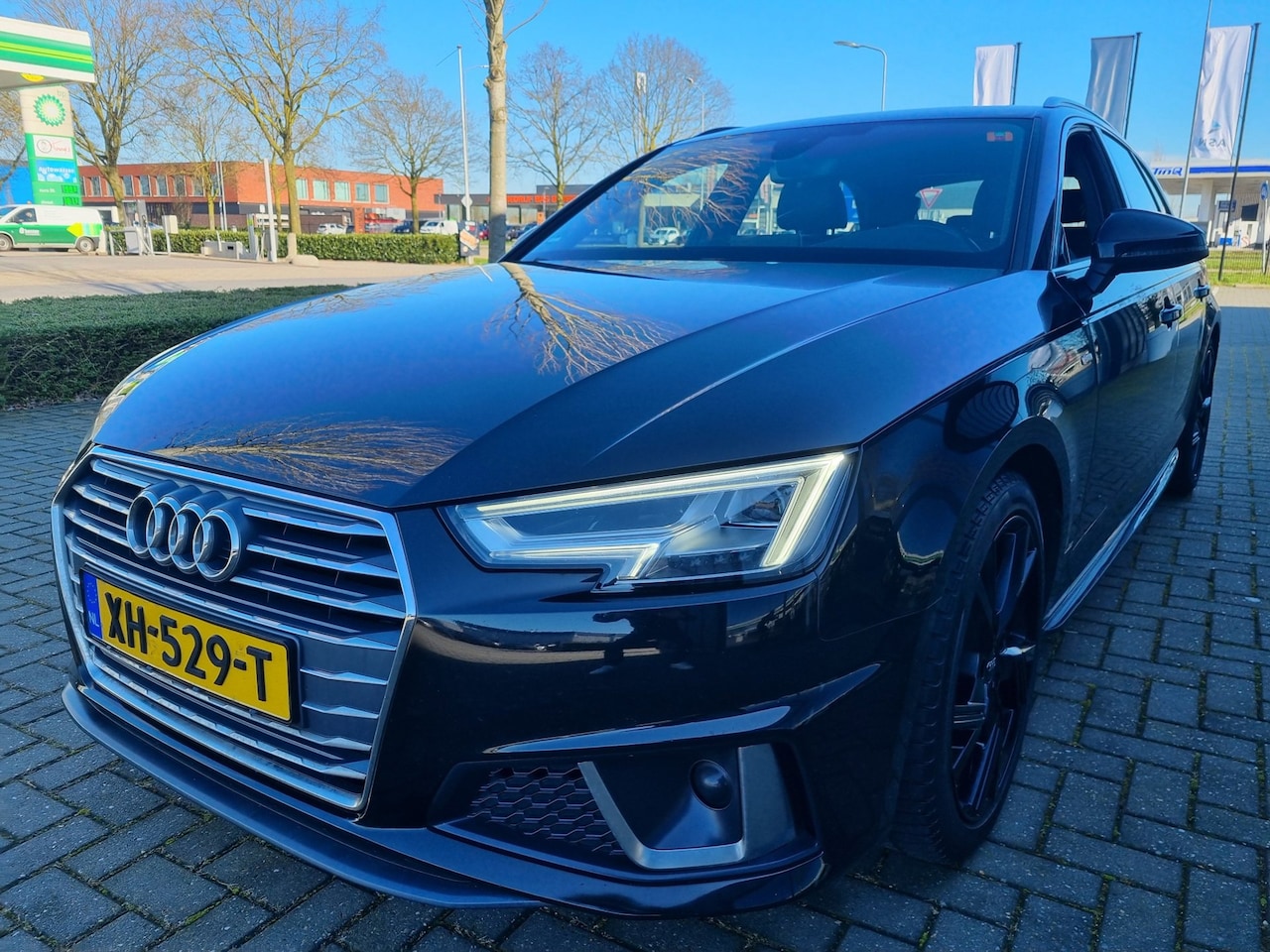 Audi A4 Avant - 40 TFSI Sport 2xS line edition Adaptive - AutoWereld.nl