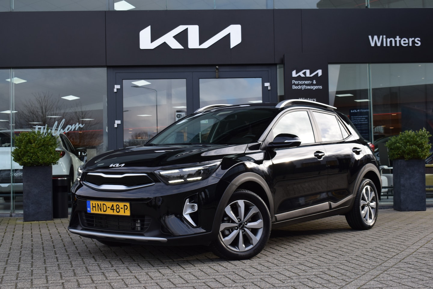 Kia Stonic - 1.0 T-GDi MHEV DynamicPlusLine | Navigatie | Camera | Stoelverwarming | Cruise Control | C - AutoWereld.nl