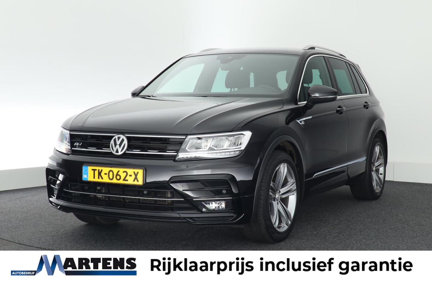 Volkswagen Tiguan - 1.4 TSI 125pk R-Line Highline Trekhaak Virtual Cockpit Navigatie - AutoWereld.nl