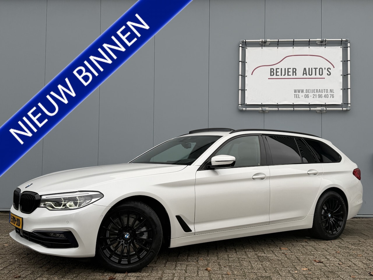 BMW 5-serie Touring - 520i High Executive Automaat Schuifdak/Trekhaak. - AutoWereld.nl