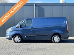 Ford Transit Custom - 280 2.0 TDCI / L1H1 / 1e EIG. / *MARGE*/ BPM VRIJ / 91.776 KM / TREKHAAK / AIRCO / CRUISE