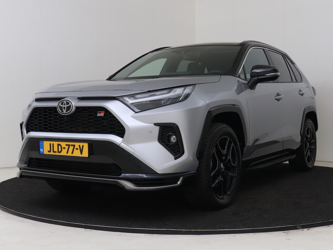 Toyota RAV4 - 2.5 Plug-in Hybrid AWD GR SPORT 2.5 Plug-in Hybrid AWD GR SPORT - AutoWereld.nl