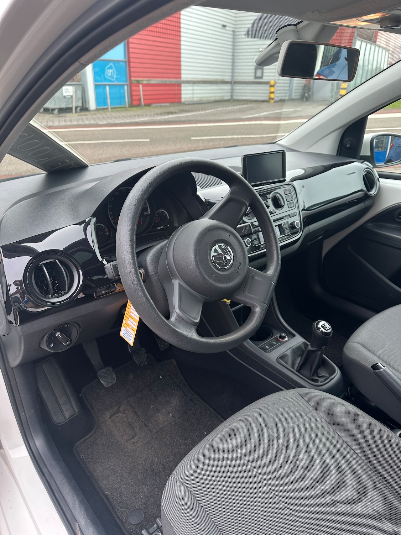 Volkswagen Up! - 1.0 move up! BlueMotion