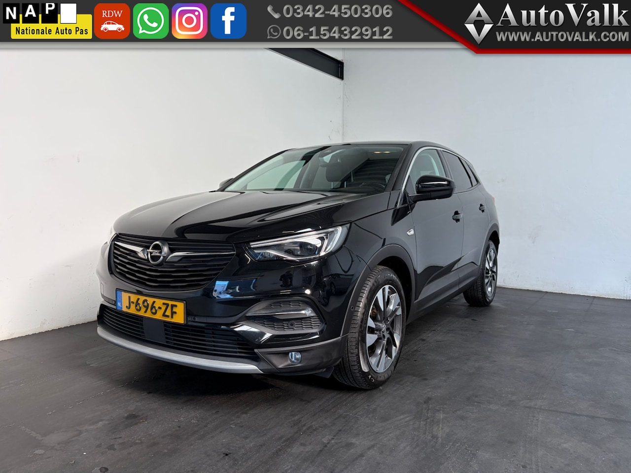 Opel Grandland X - 1.2 Turbo Innovation. Automaat! - AutoWereld.nl