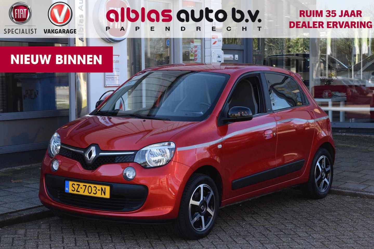 Renault Twingo - 1.0 SCe Limited|Stoelverwarm.|Dealero.h. - AutoWereld.nl