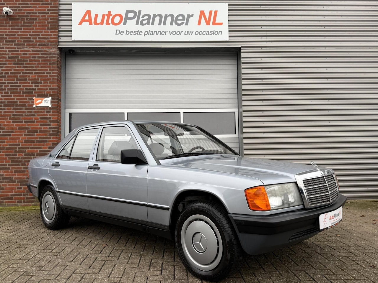 Mercedes-Benz 190-serie - 2.0 E! Automaat! Belastingvrij! - AutoWereld.nl
