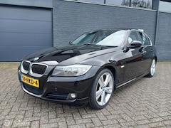 BMW 3-serie - 318i Sedan/Apk 01-'27