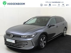 Volkswagen Passat Variant - 1.5 eHybrid Business | Trekhaak | Head-up display | Achteruitrijcamera | 3-zone airco | Do