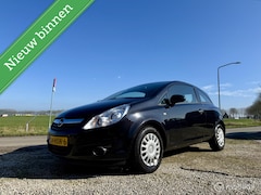 Opel Corsa - 1.0-12V Selection, BJ 2009, APK Maart 2027
