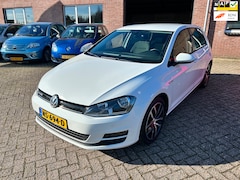 Volkswagen Golf - 1.0 TSI Comfortline // 100.000 Km NAP