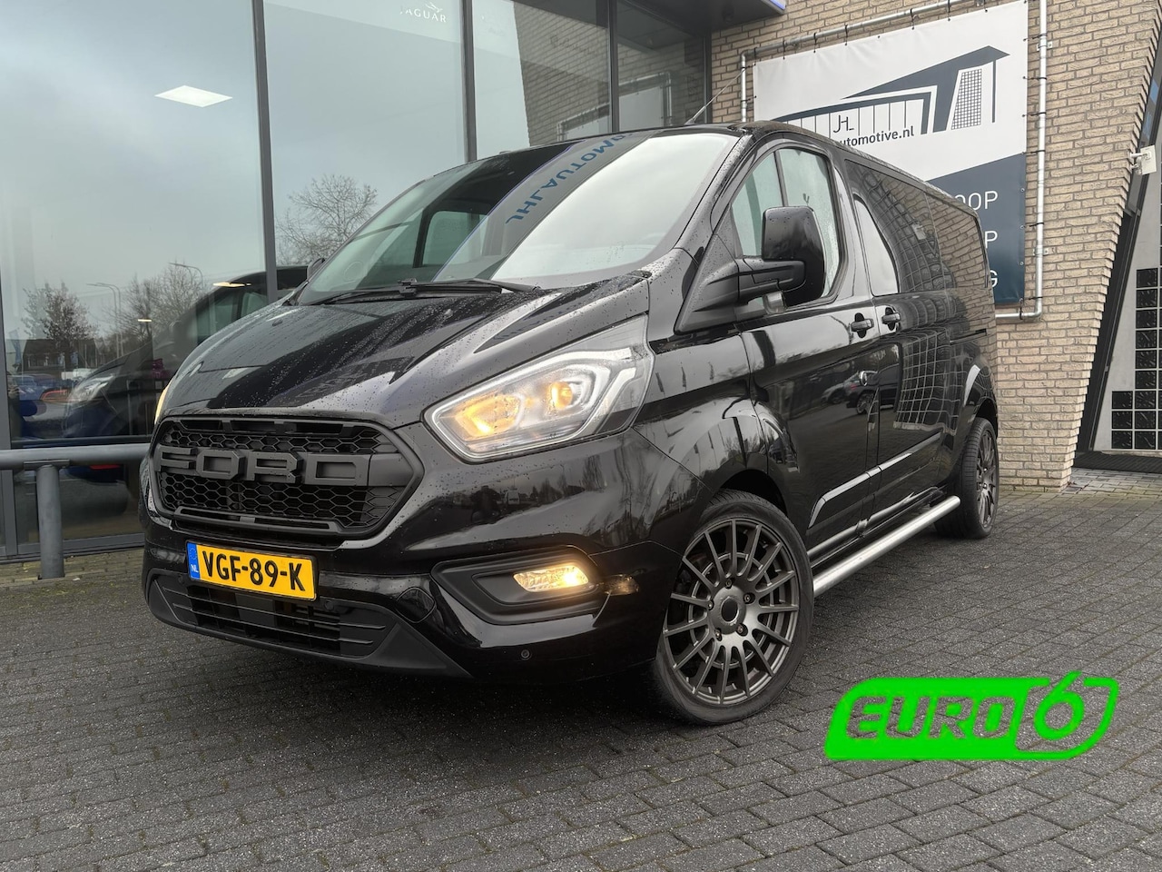 Ford Transit Custom - 2.0 TDCI L2H1 DC*AUTOM.*ECC*CRUISE*NAVI*HAAK*CAM* - AutoWereld.nl