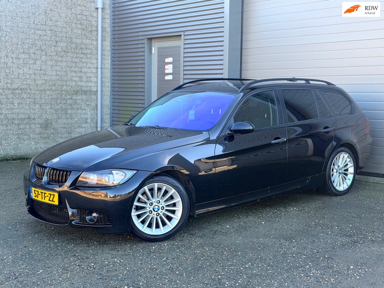 BMW 3-serie Touring - 320i Executive AUT|PANO - AutoWereld.nl