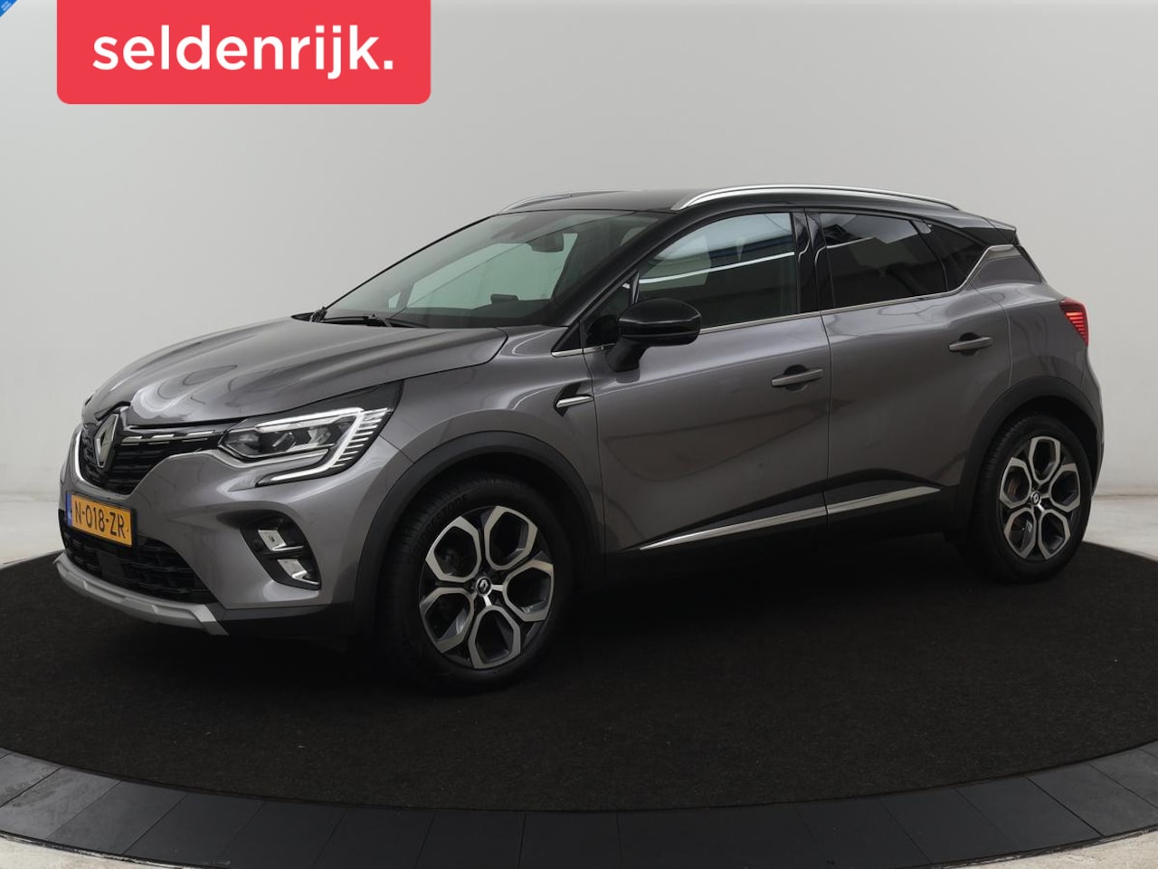 Renault Captur - 1.0 TCe Intens | Stoelverwarming | Trekhaak | Carplay | Camera | Navigatie | Half leder | - AutoWereld.nl