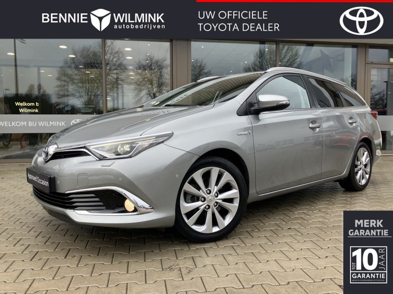 Toyota Auris Touring Sports - 1.8 Hybrid Executive | Trekhaak | Navi | Stoelverw | (38141km!!) - AutoWereld.nl