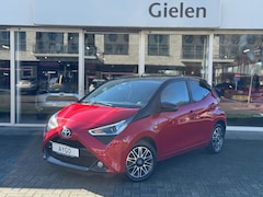 Toyota Aygo - 1.0 VVT-i 72pk x-shift Automaat x-clusiv | Eerste eigenaar, Apple CarPlay, Lichtmetalen ve