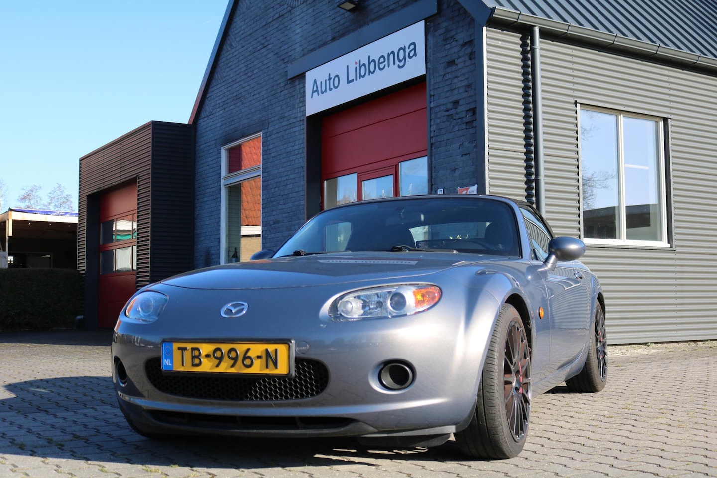 Mazda MX-5 - 1.8 Touring BJR 2007 Km stand 170.617 - AutoWereld.nl