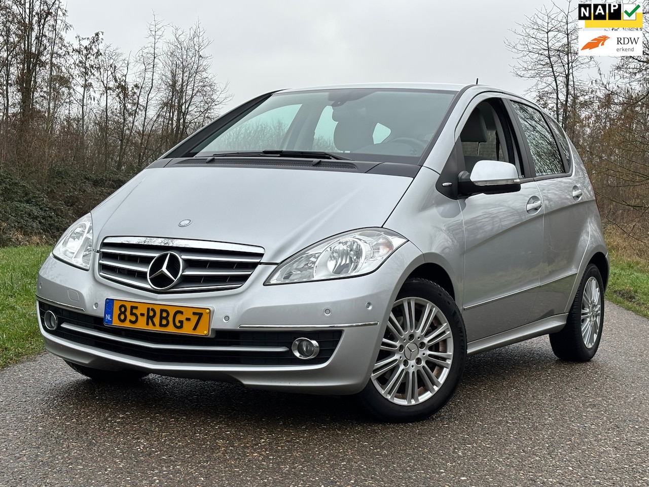 Mercedes-Benz A-klasse - 180 Business Class Elegance Aut/Acc/Pdc/Leder - AutoWereld.nl