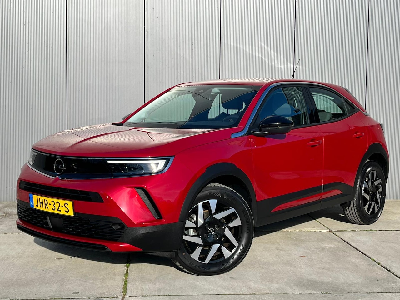 Opel Mokka - 1.2 Turbo 130PK Business Elegance Automaat | Camera | Climate Control | Keyless | Led | - AutoWereld.nl