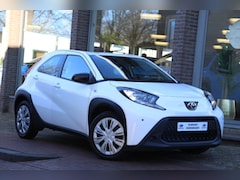 Toyota Aygo X - 1.0 VVT-i MT Play Navi Carplay Camera ACC