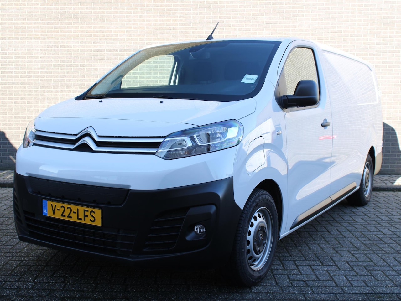 Citroën ë-Jumpy - L3 136 75 kWh Cruise control, Airco, Parkeersensoren, Mistlampen, Apple carplay/Android au - AutoWereld.nl