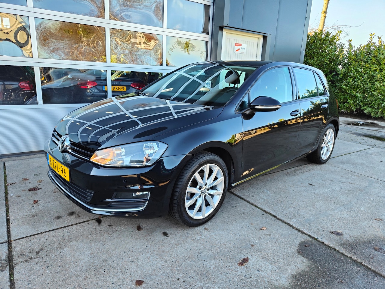 Volkswagen Golf - 1.2 TSI Highline 1.2 TSI Highline - AutoWereld.nl