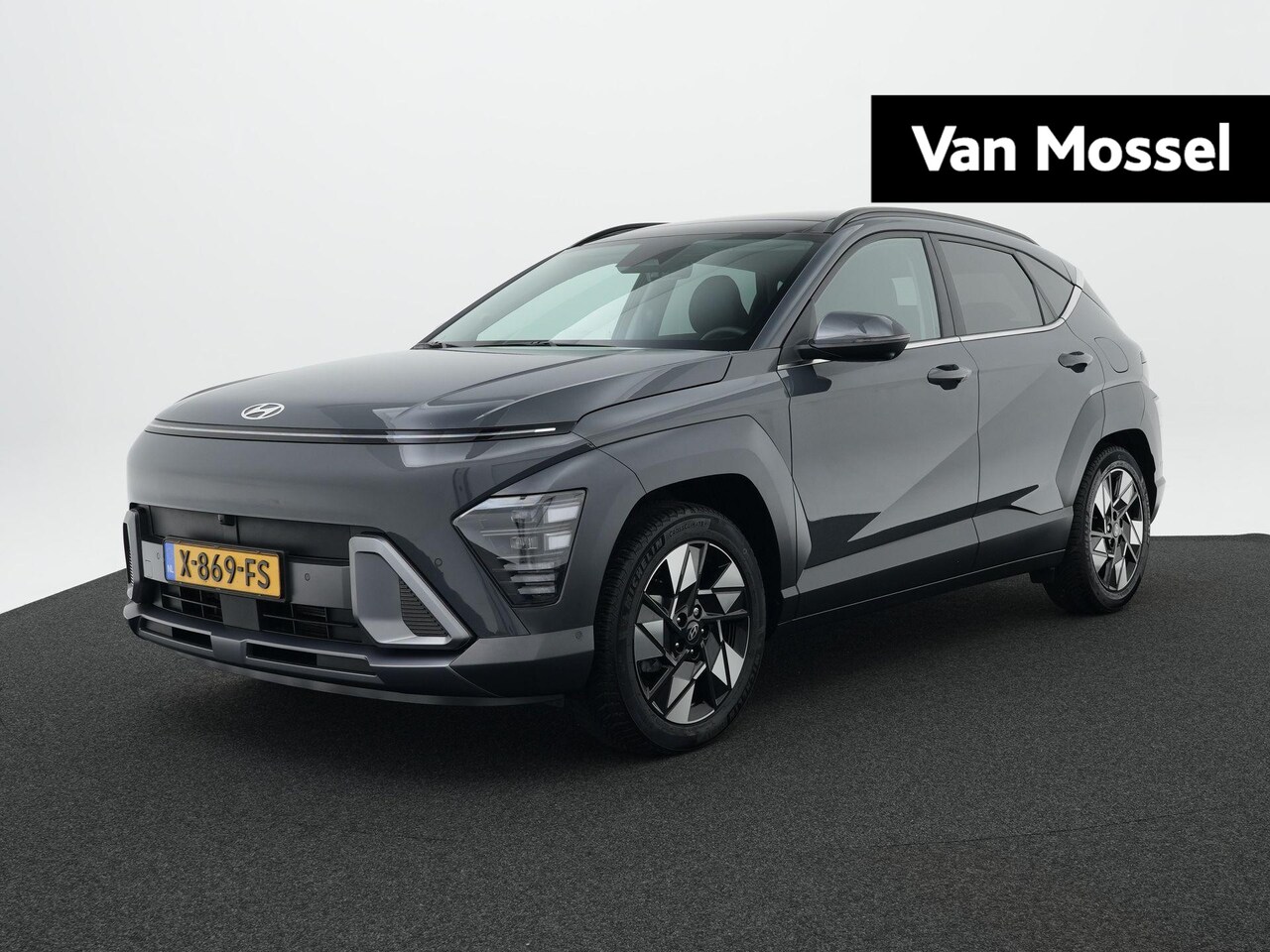 Hyundai Kona - 1.6 GDI HEV Premium Sky | Elektrische Stoelen | 360 Graden Camera | Navigatie | Climate Co - AutoWereld.nl