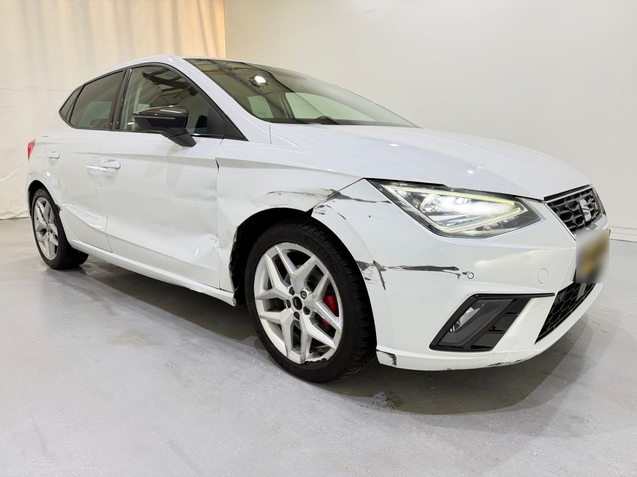 SEAT Ibiza - 1.0 TSI FR Business Intense Aut7 - AutoWereld.nl