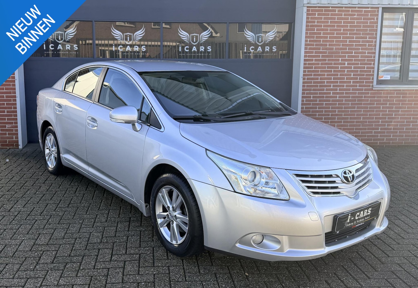 Toyota Avensis - 2.0 VVTi Dynamic 1e eigenaar Dealer onderhouden - AutoWereld.nl