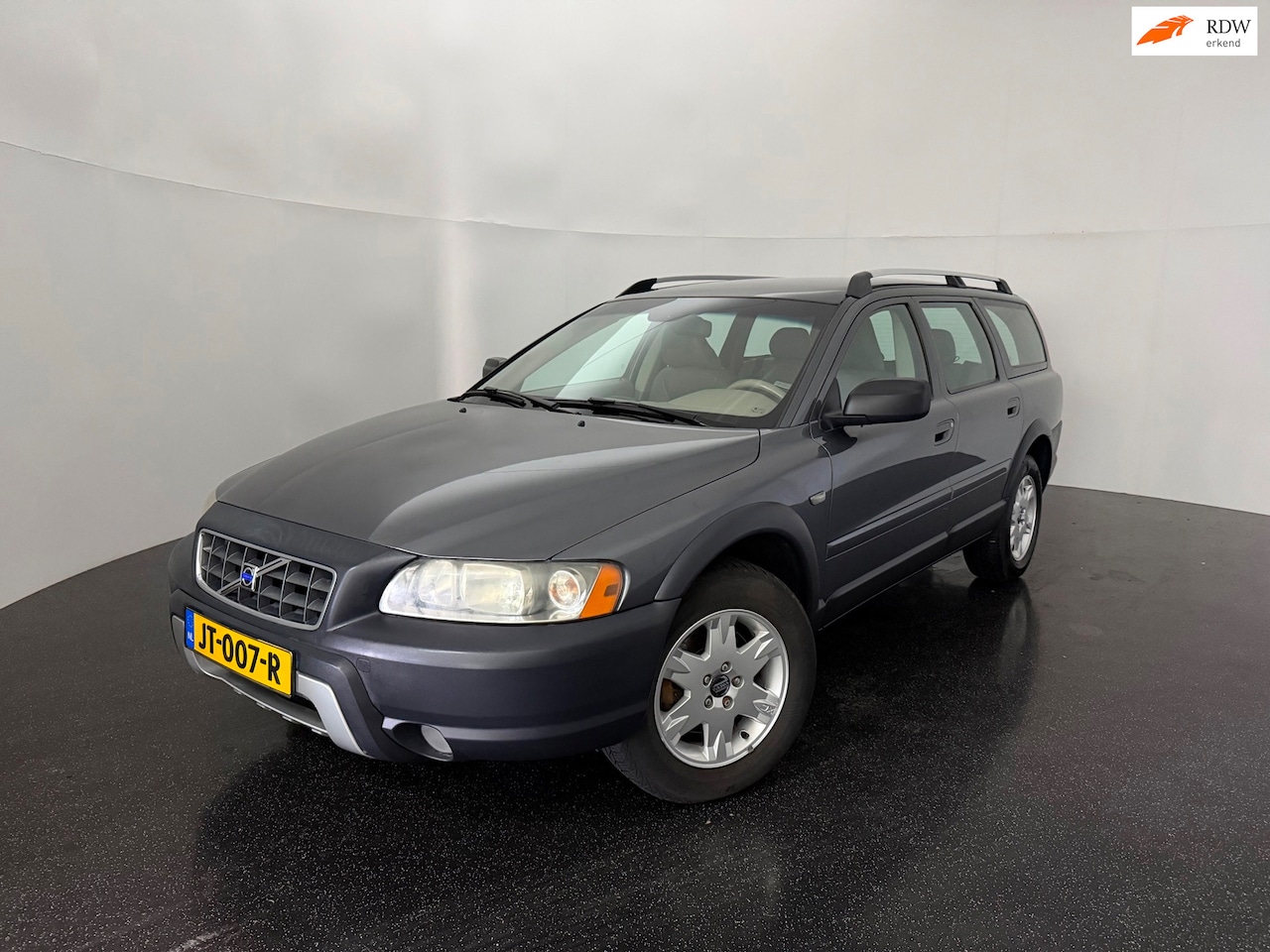 Volvo XC70 - 2.5 T AWD AUT Summum - AutoWereld.nl