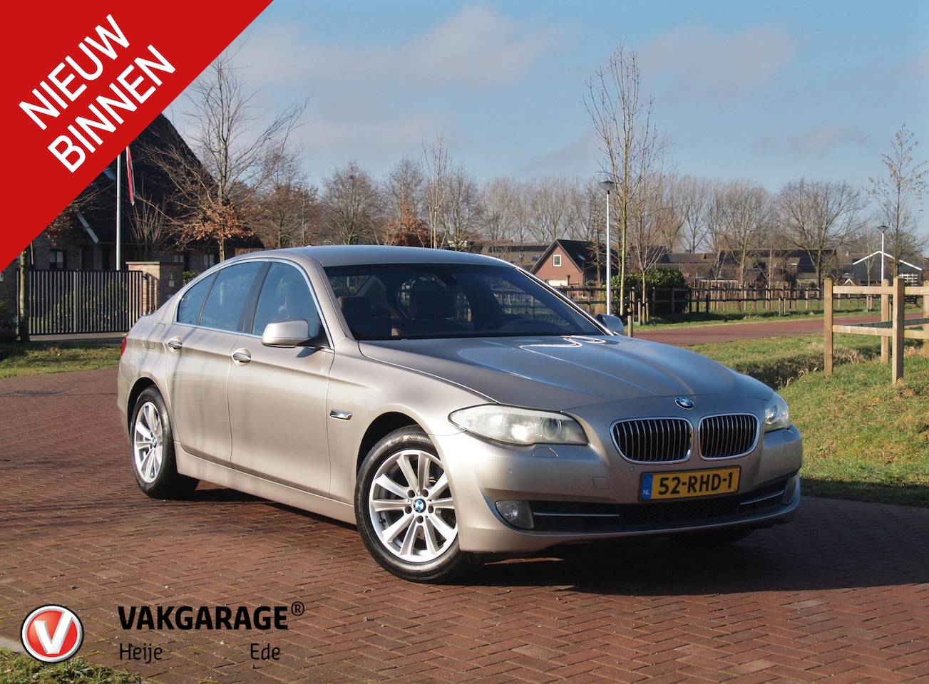BMW 5-serie - 523i High Executive | 6 Cilinder | Automaat | Leer | NL-Auto | - AutoWereld.nl
