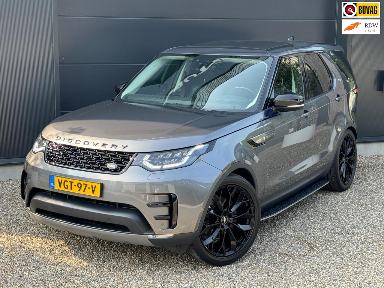 Land Rover Discovery - 2.0 Si4 SE 301pk | Grijs kenteken | Panorama | Luchtvering | Trekhaak - AutoWereld.nl