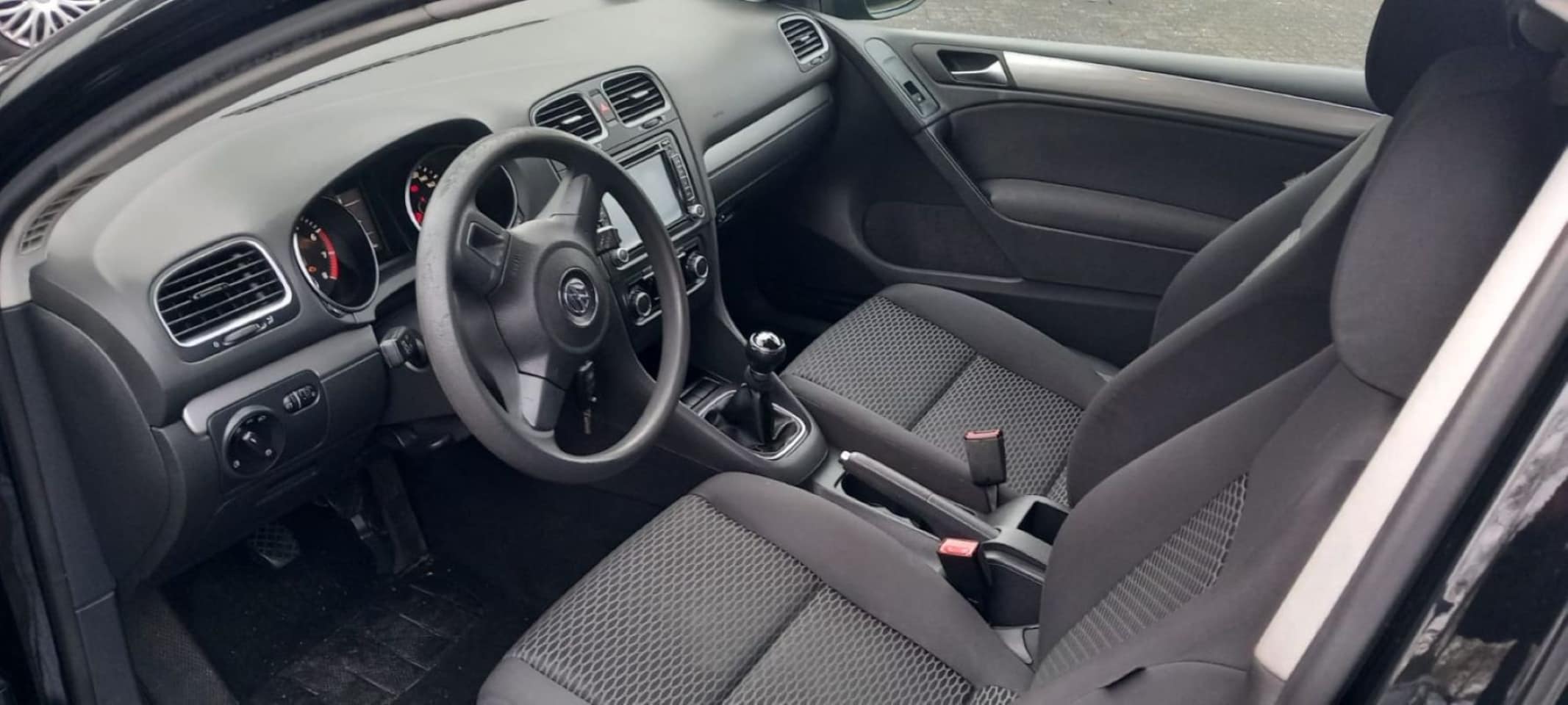 Volkswagen Golf - 1.4 Easyline