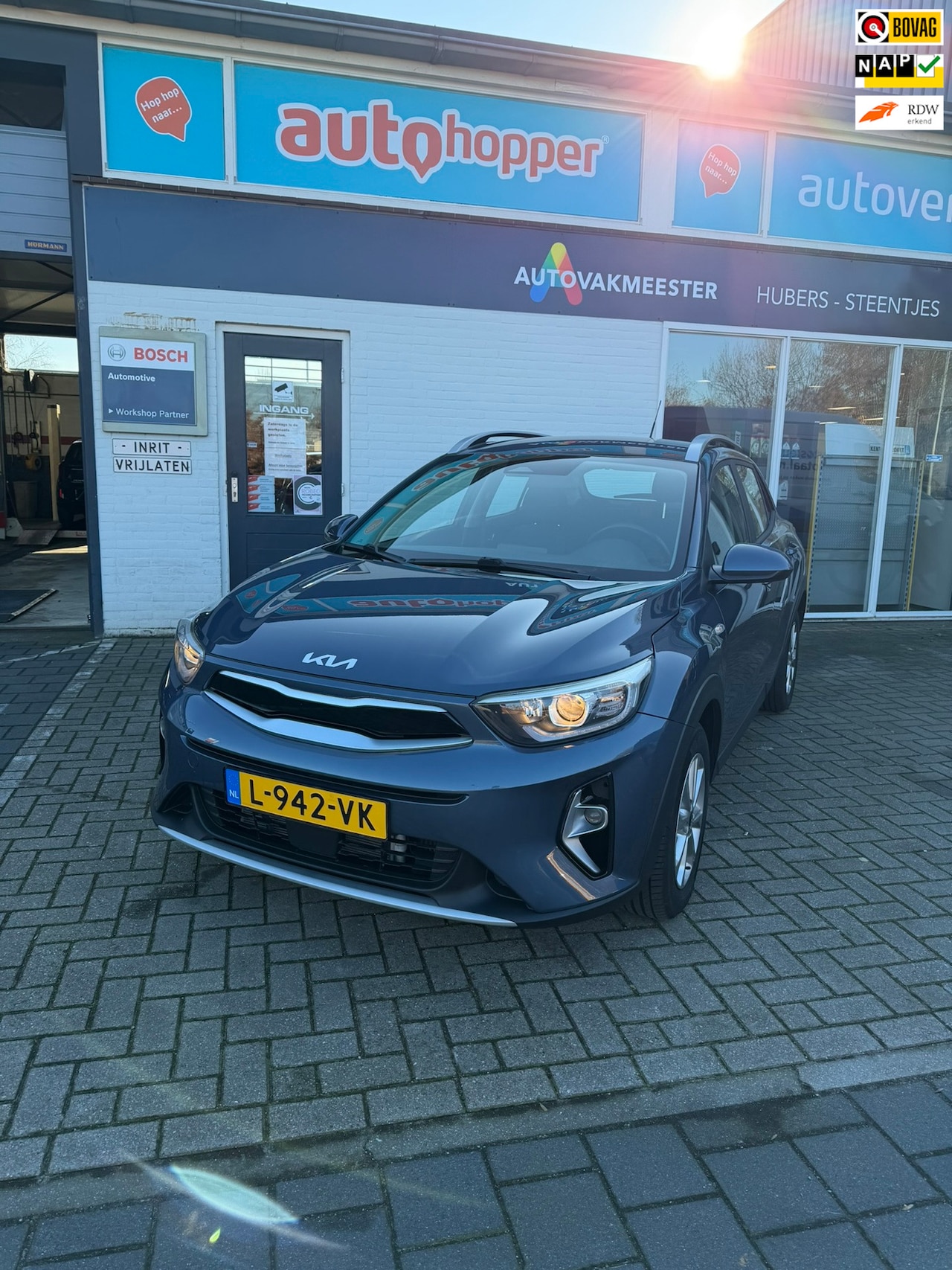 Kia Stonic - 1.0 T-GDi MHEV DynamicLine 1.0 T-GDi MHEV DynamicLine - AutoWereld.nl