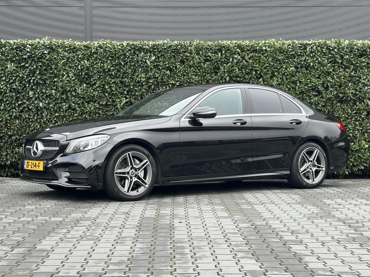 Mercedes-Benz C-klasse - 180 Business Solution AMG Plus Upgrade Edition 180 Business Solution AMG Plus Upgrade Edition, FACELIFT, NL AUTO, NAP LOGISCH, AMG-PAKKET - AutoWereld.nl