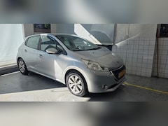 Peugeot 208 - 1.2 VTi Envy
