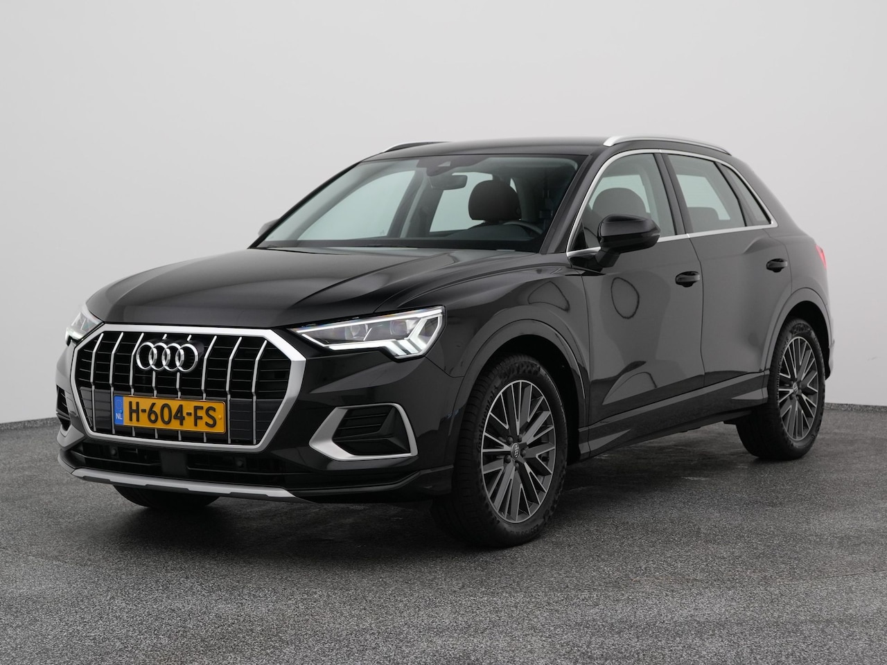 Audi Q3 - 35 TFSi 150 PK S-tronic Pro Line business | NAVI | CARPLAY | LEDER - AutoWereld.nl