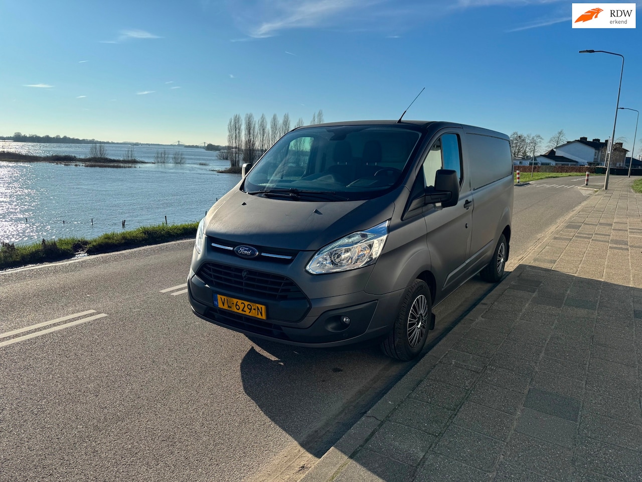 Ford Transit Custom - 270 2.2 TDCI L1H1 Trend 270 2.2 TDCI L1H1 Trend - AutoWereld.nl
