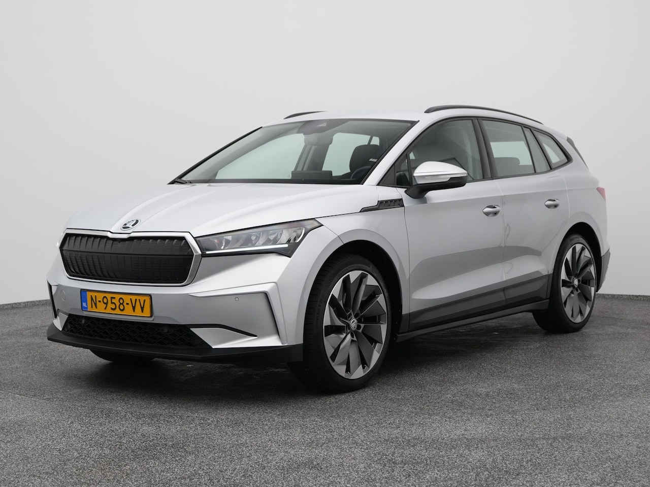 Skoda Enyaq iV - 60 | CAMERA | CARPLAY | TREKHAAK - AutoWereld.nl