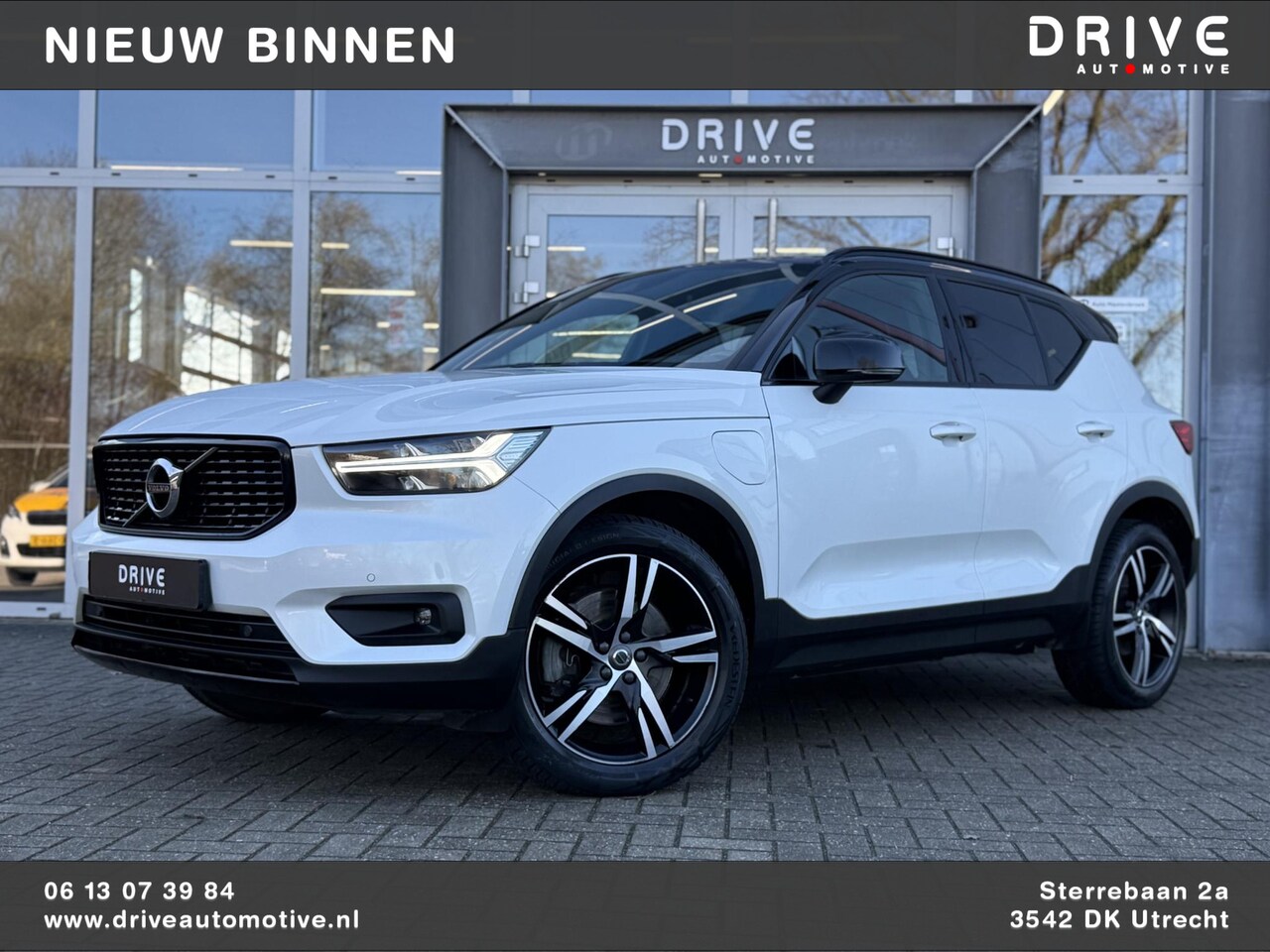 Volvo XC40 - 1.5 T5 Recharge 262 PK R-Design |H/K|Winterpakket|Cam|Chrystal White| - AutoWereld.nl