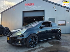 Opel Corsa - 1.6-16V T OPC