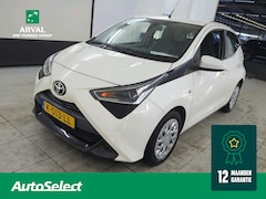 Toyota Aygo - 1.0 VVT-i 72pk x-play | Navigatie via Apple CarPlay / Android auto | Camera | Aircondition