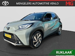 Toyota Aygo X - 1.0 VVT-i S-CVT Envy RIJKLAAR | Navigatie | Camera | Climate Control | Cruise Control Adap