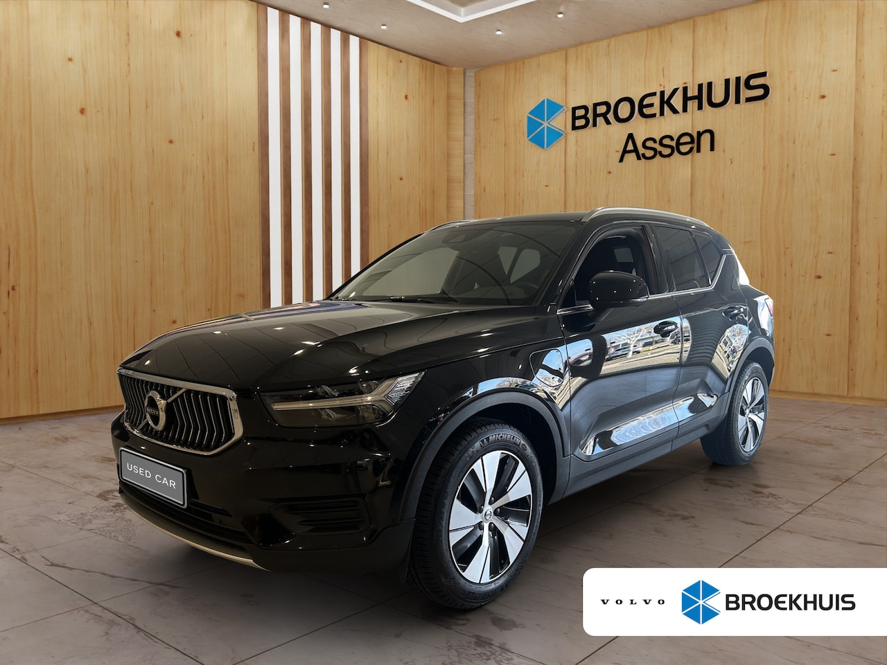 Volvo XC40 - T4 Recharge Inscription Expression | Climate Control | Parkeersensoren V+A | Parkeercamera - AutoWereld.nl