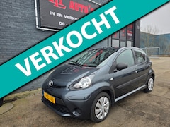 Toyota Aygo - 1.0 VVT-i Now